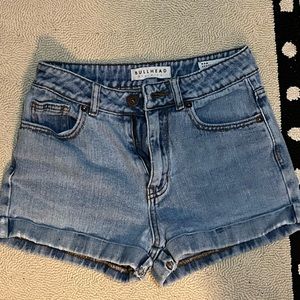 Bullhead Jean shorts